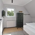 Klaar Kiming * Βέστερλαντ